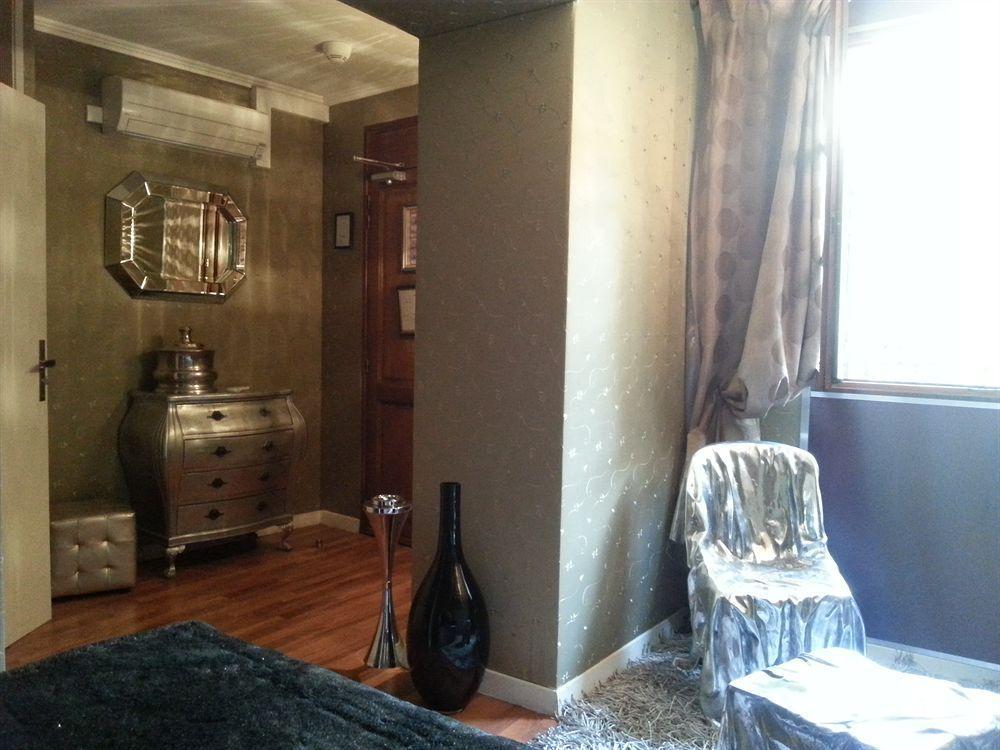 Hotel Le Saint Laurent Екстер'єр фото